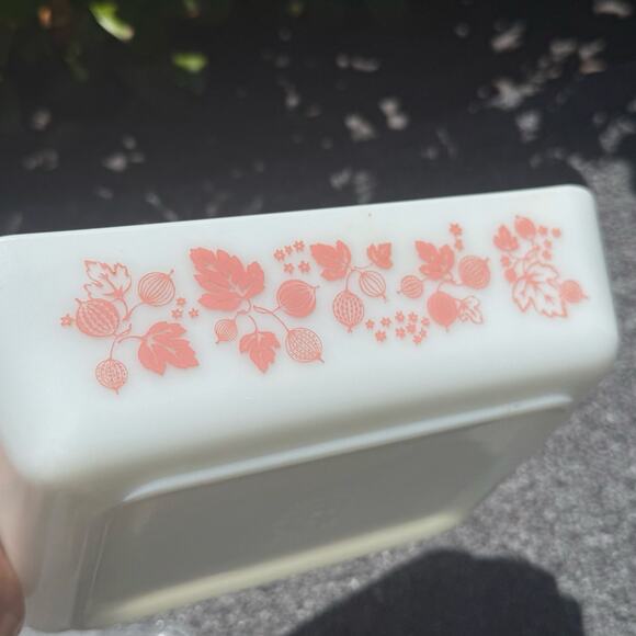 Vintage Pyrex Pink Gooseberry Refrigerator Dish 503 w/Lid 503C - 1 1/2 Qt - Picture 8 of 12